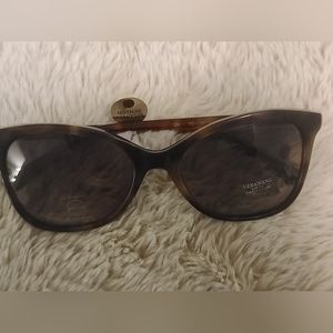 Vera Wang Sunglasses
